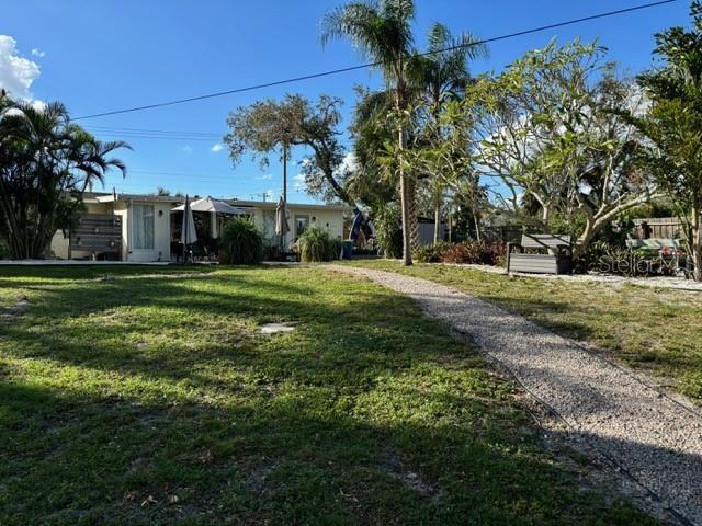 Building Photo - 2966 Bougainvillea St