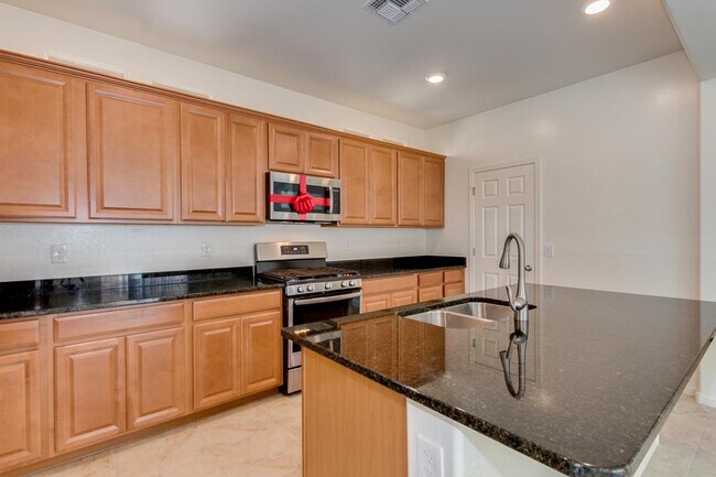 Building Photo - 3210 S Mingus Dr