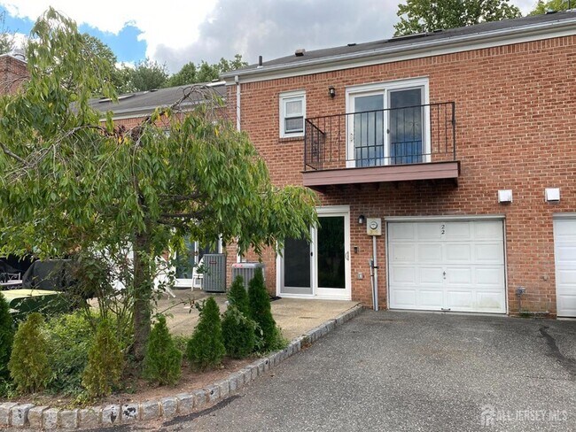 Building Photo - 22 Maddaket Ct