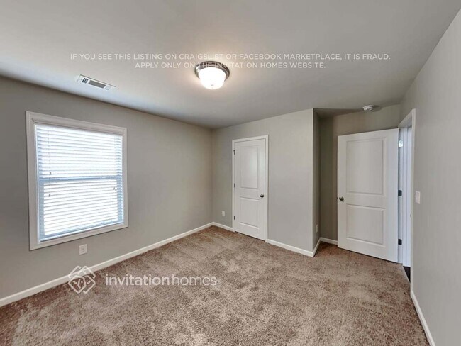 Building Photo - 123 Moss Dr