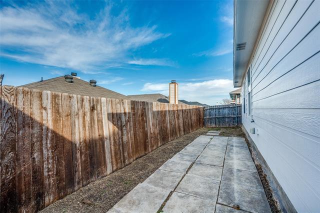 Building Photo - 3023 San Martin Dr