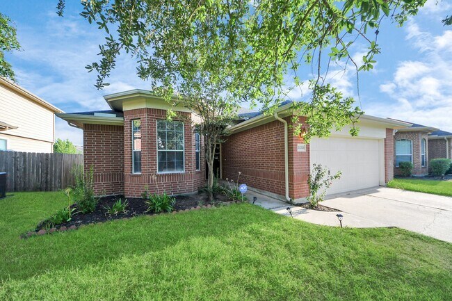 Building Photo - 21738 Sierra Long Dr