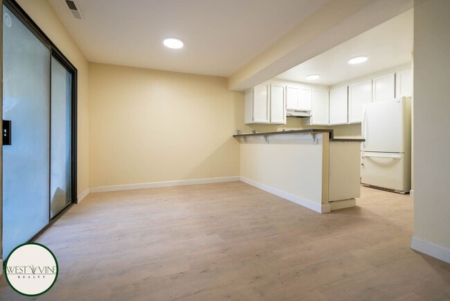 Building Photo - 2705 Subec Ln