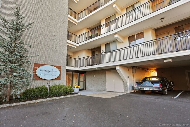 Building Photo - 100 Seaview Ave