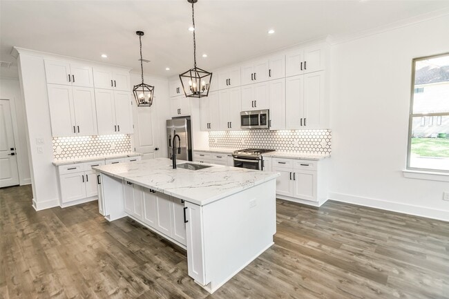 Building Photo - 18219 Polo Meadow Dr