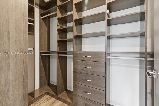 Building Photo - 913 NW 45th Terrace