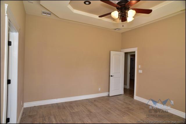 Building Photo - 3 bedroom in El Paso TX 79912