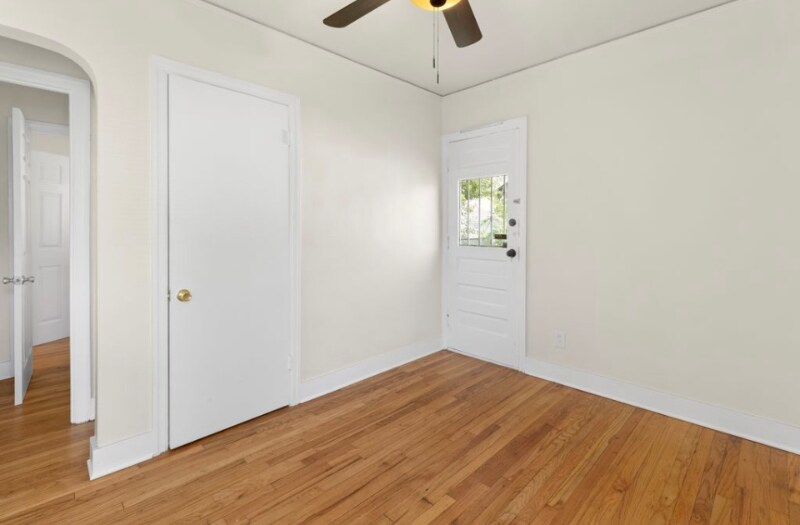 Building Photo - 3460 Haverhill St
