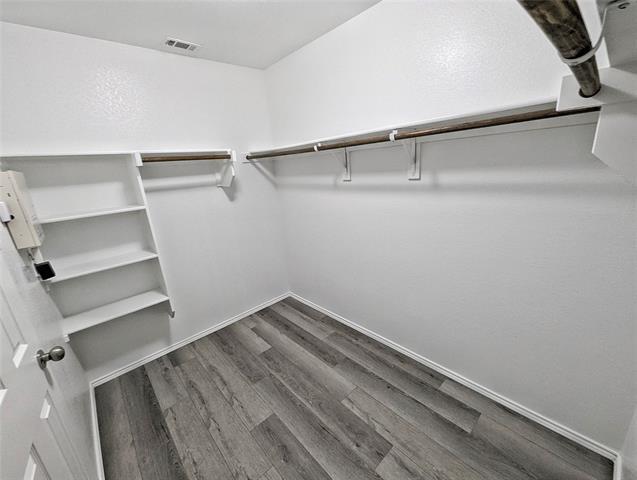 Building Photo - 704 Rivers Creek Ln