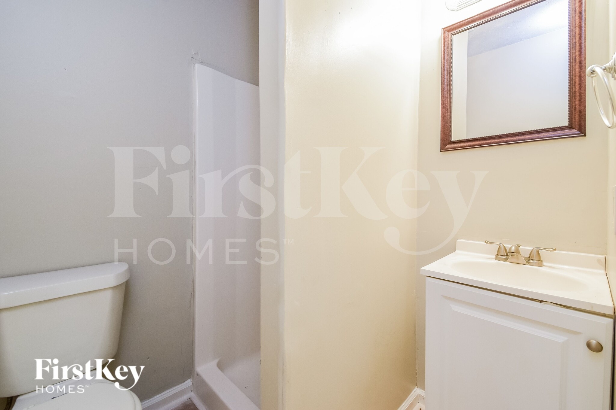 Building Photo - 8277 Dunellen Ln