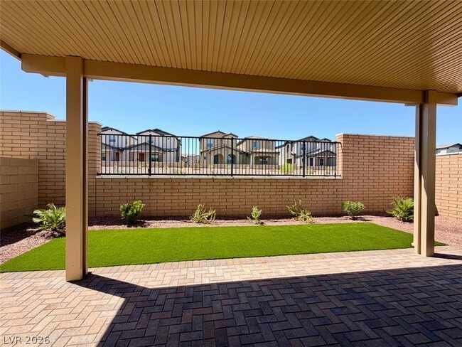 Building Photo - 227 Jaldena Ln