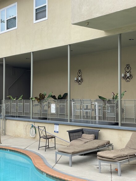 Building Photo - 11601 Gorham Ave