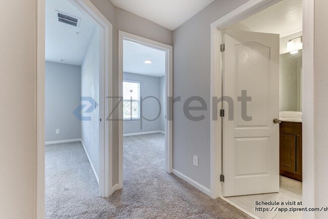 Building Photo - 432 Cape Honeysuckle Pl