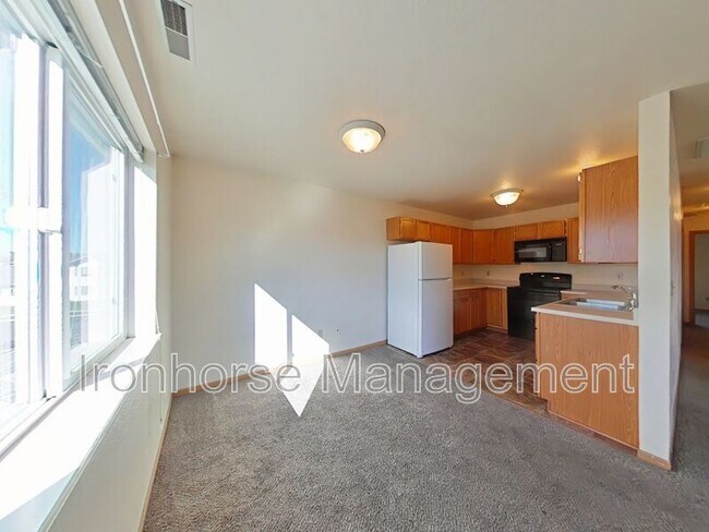 Building Photo - 2491 Wheeler Dr