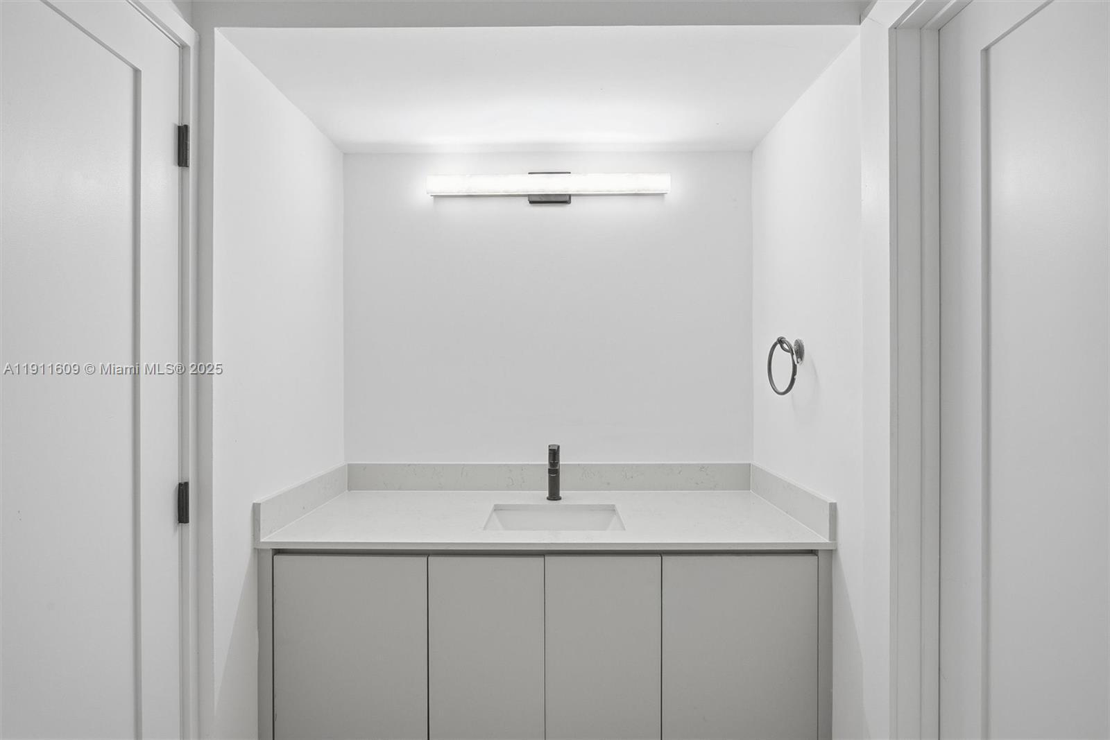 Building Photo - 16380 Briar Patch Pl