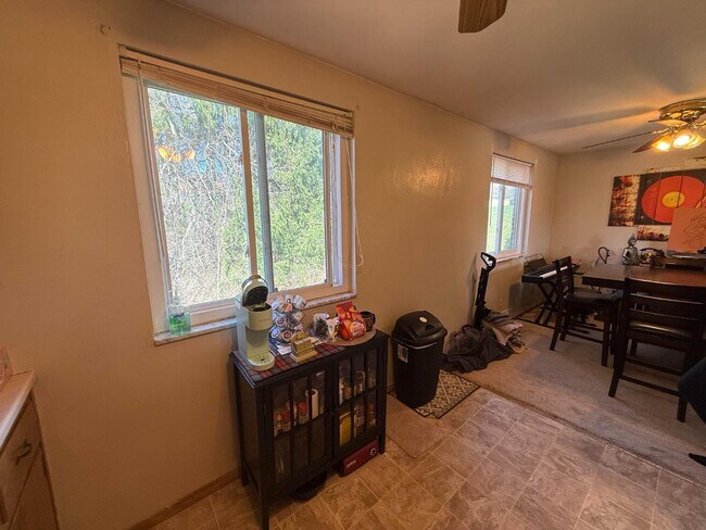 Building Photo - 29 Samoa Dr