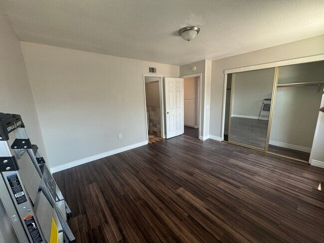 Building Photo - 14433 Mojave Ln
