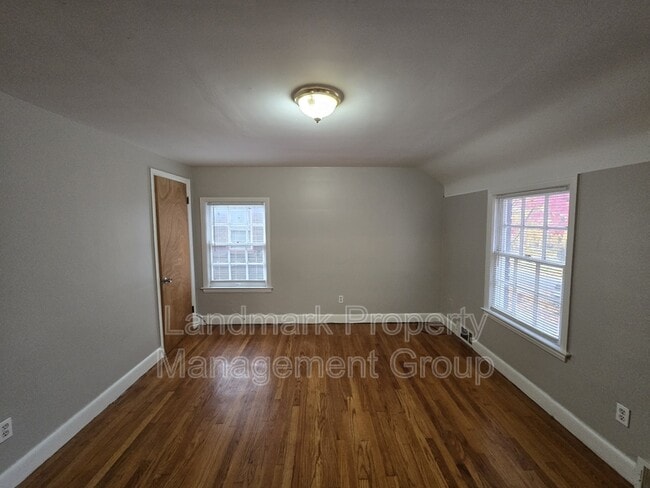 Building Photo - 10978 Craft St