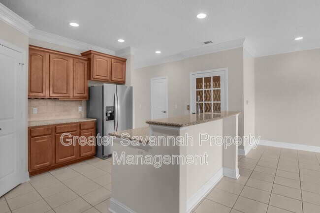 Building Photo - 125 Ventura Pl