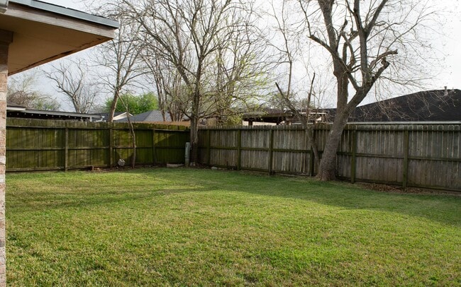 Building Photo - 4826 Redfish Reef Dr