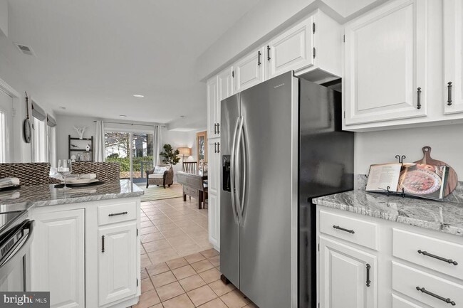 Building Photo - 4706 Frederick Ave