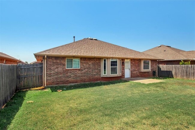 Building Photo - 3913 Caraway Ln