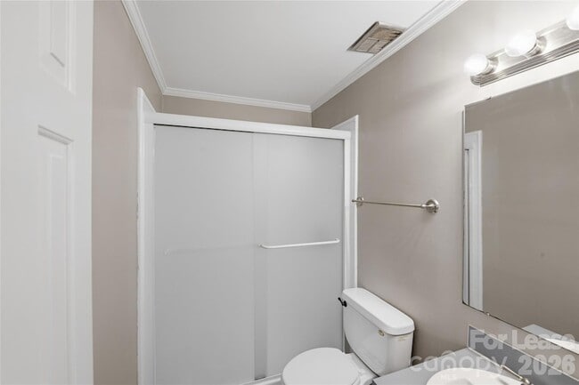 Building Photo - 319 Deep Forest Ct