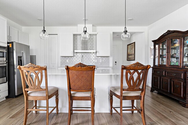 Building Photo - 19007 Broad Shore Walk
