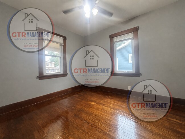 Building Photo - 6327-63233 N 33rd St