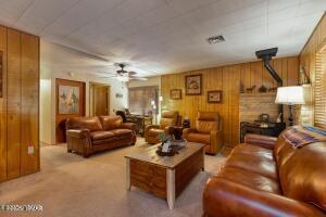 Building Photo - 4321 W Mogollon Dr