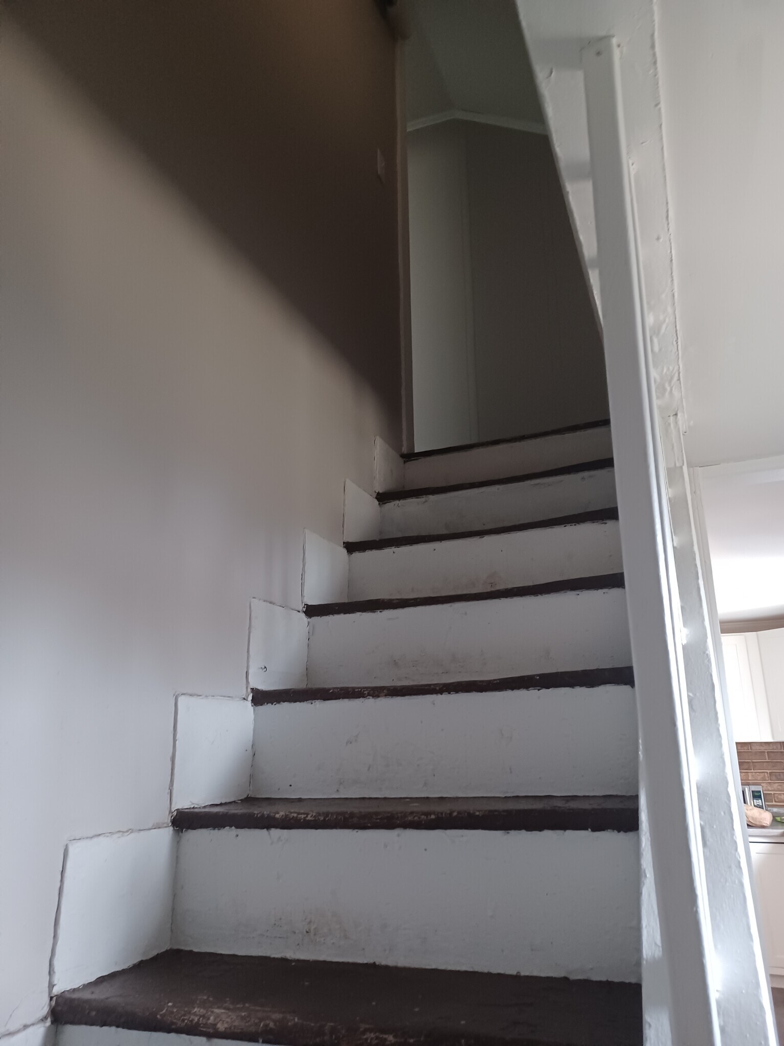 Building Photo - 39 Grove St