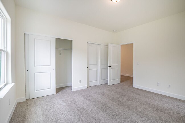 Building Photo - Newly Built Lowcountry Townhome