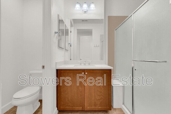 Building Photo - 5212 S Esprit Loop