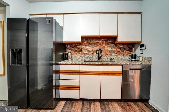 Building Photo - 51 Zummo Way