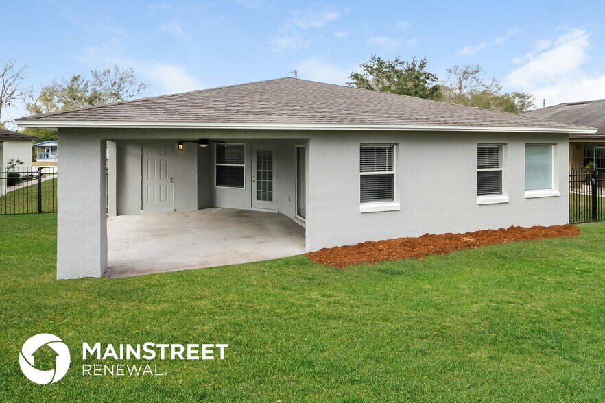 Building Photo - 2441 S Marshall Ave