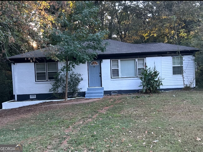 Primary Photo - 2171 Pryor Rd SW