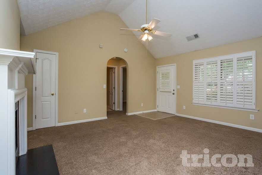 Building Photo - 233 Misty Ridge Trail