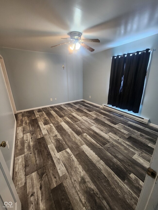 Building Photo - 9010-9020 IN-3