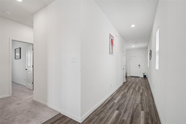 Building Photo - 409 Redfish Ln