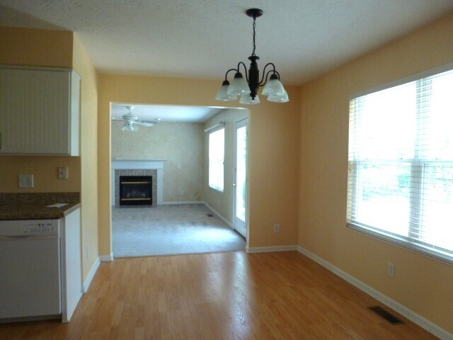 Building Photo - 924 Bamburgh Dr
