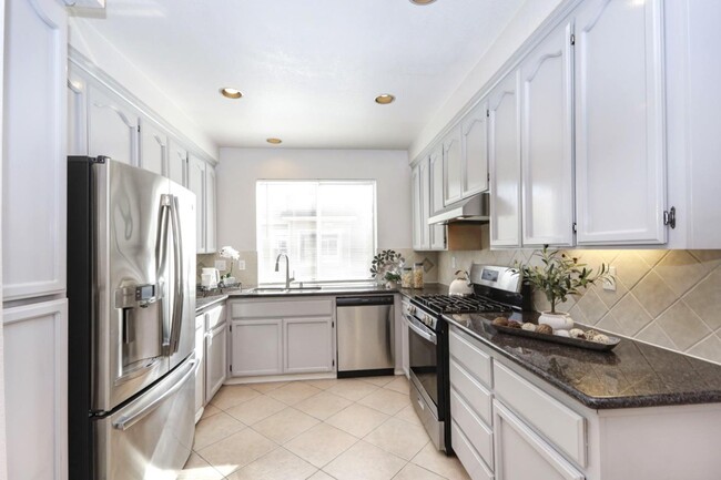 Building Photo - 4633 Hampton Falls Pl