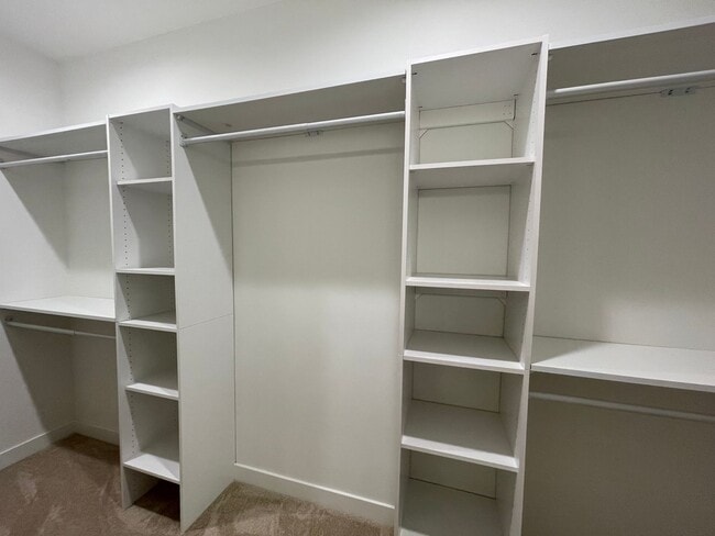 Building Photo - Available Now! $350 OFF FIRST MONTHS RENT! 3 Bed 2 Bath Beautiful New Construction Townhome in He...