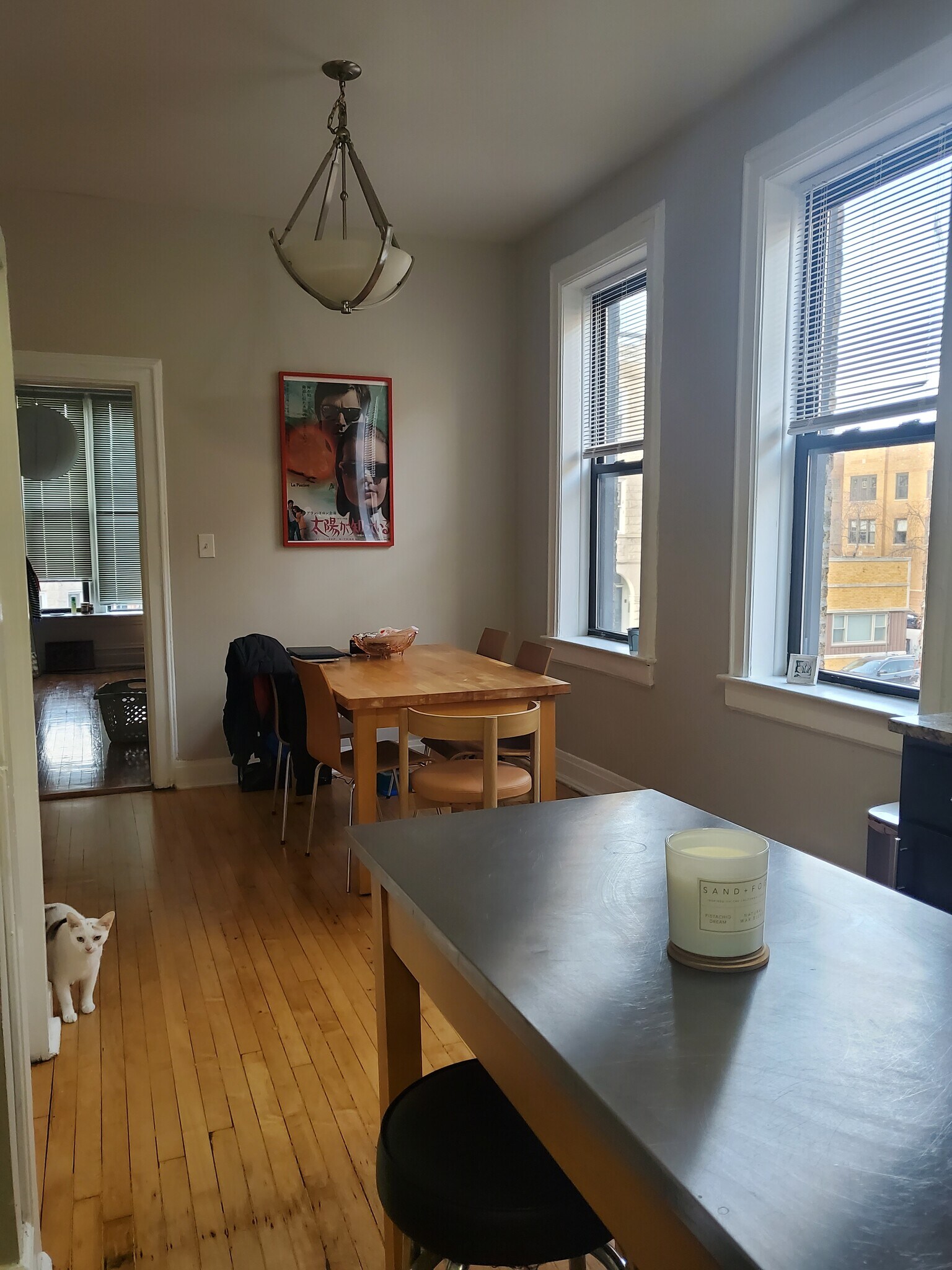 Building Photo - 2511 W Augusta Blvd