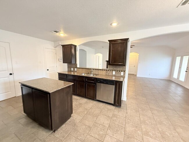 Building Photo - 3906 Anvil Range Rd