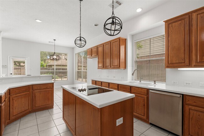 Building Photo - 1807 Rustic Hills Ct
