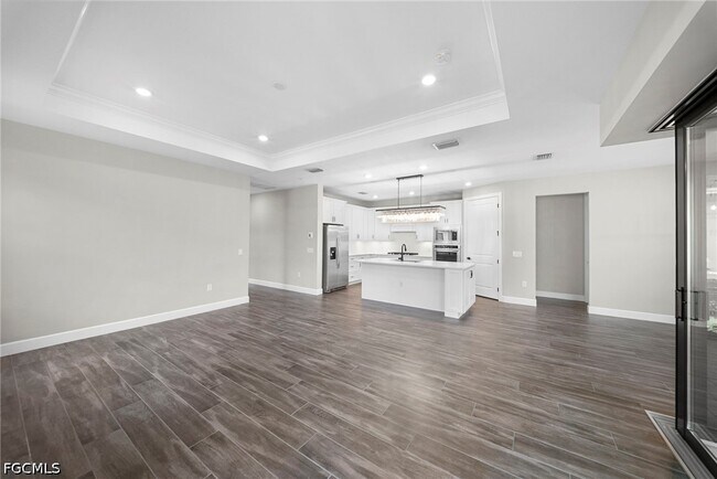 Building Photo - 20112 KIngmont Dr