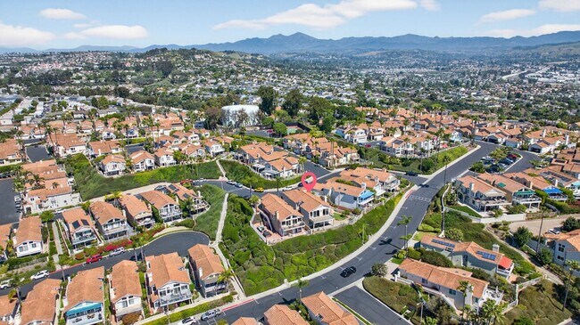 Building Photo - The Ultimate Coastal Escape: 3 Bedrooms with Panoramic Ocean Views in Gated Waterford Pointe!