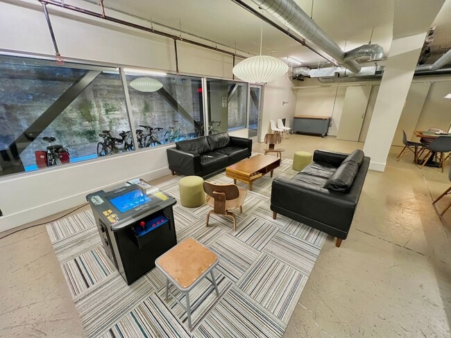 Building Photo - LOFTED STUDIO FOR RENT $2,025 /mo