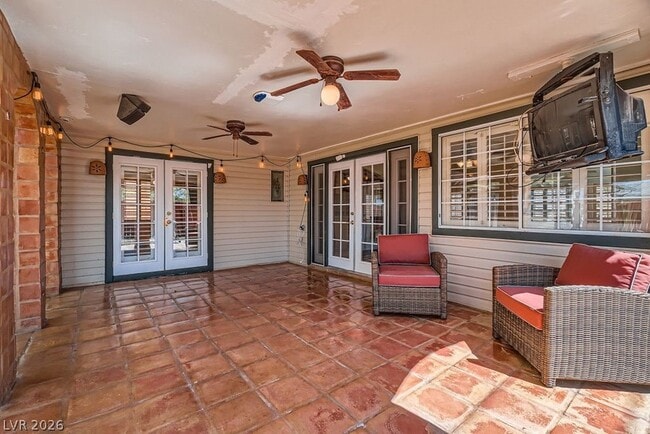 Building Photo - 536 Avenue L