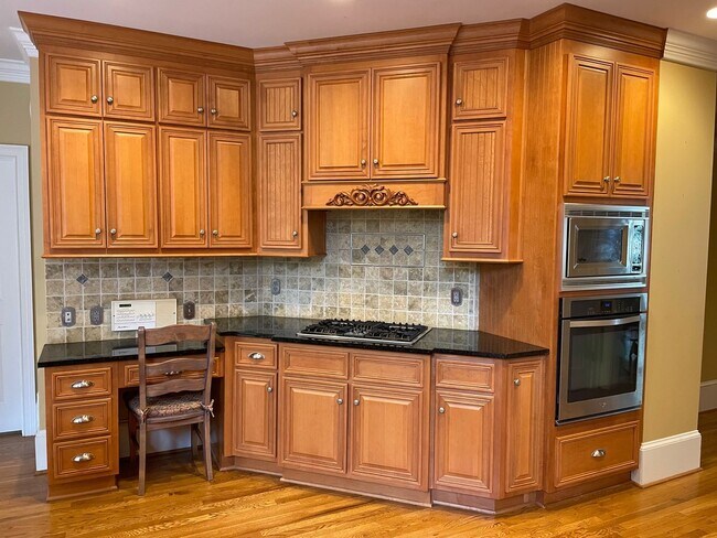 Building Photo - Beautiful Oconee County Home in Old Waverly